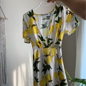 Lemon dress - size small